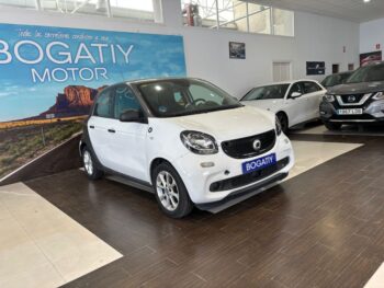 W 0902ldn forfour (5)